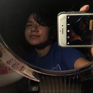 Meet your Posher, Leyda